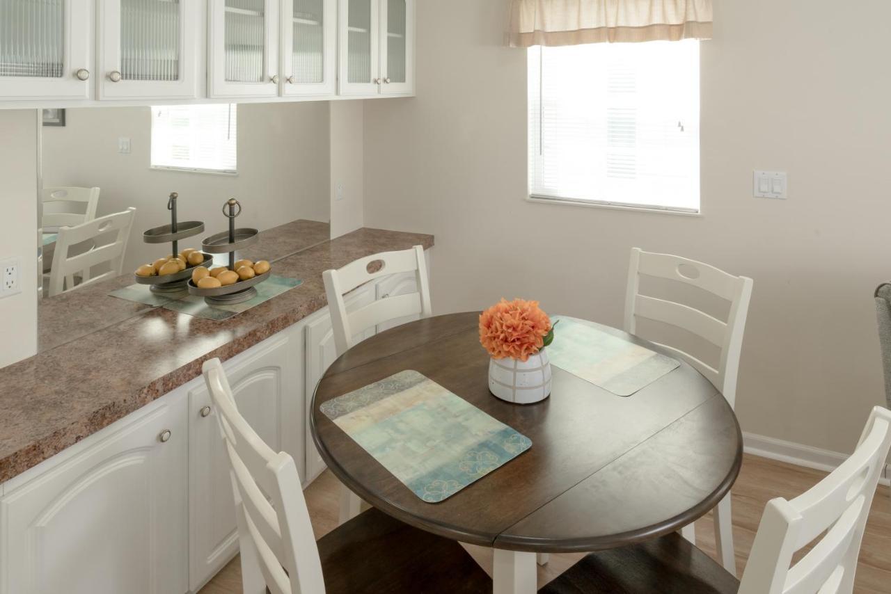 Groves Rv Resort Harlem Heights Экстерьер фото