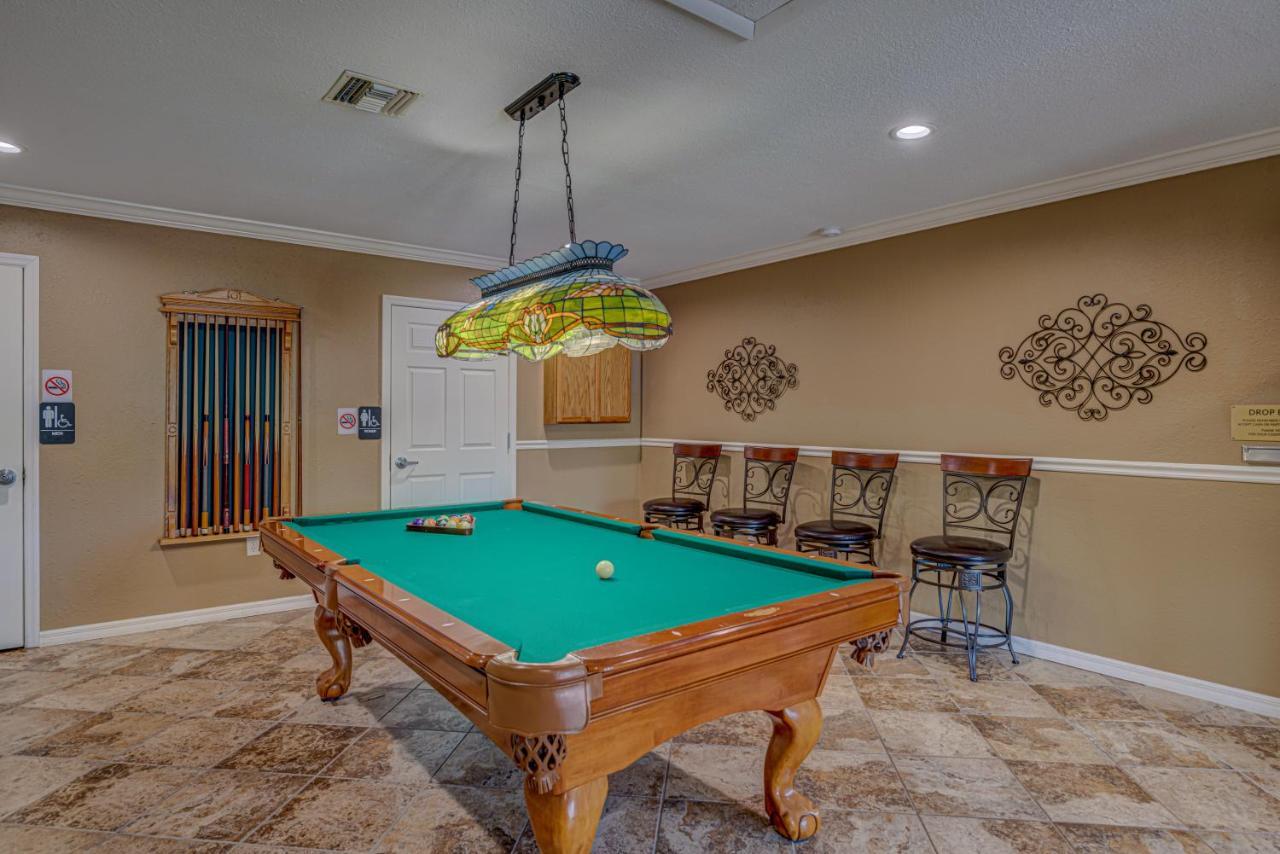 Groves Rv Resort Harlem Heights Экстерьер фото